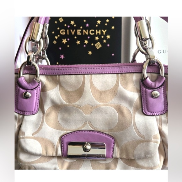 COACH 2013 Lilac Leather Trim Signature C Bag - Picture 5 of 11